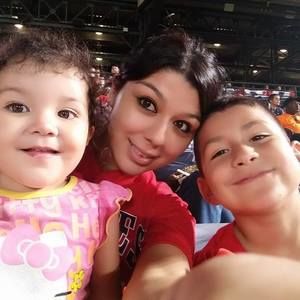 Meet your Posher, Anais